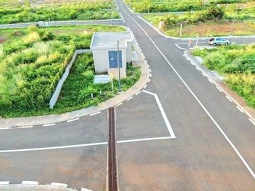 Commercial Land